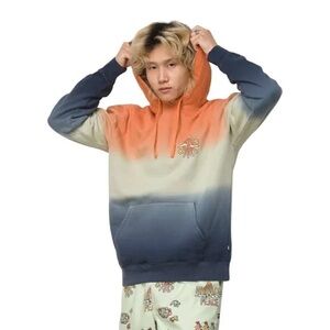VANS Men's PEACE OF MIND Pullover Hoodie
Size small